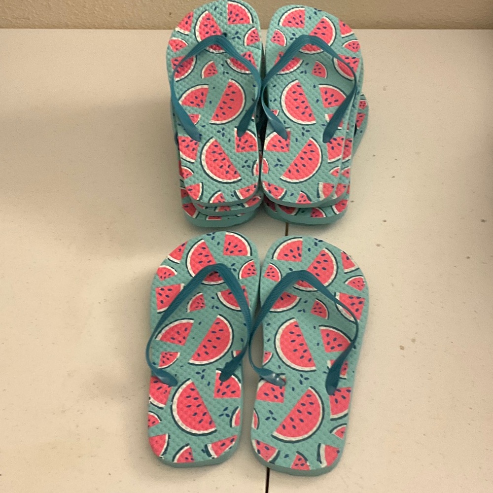 🌺$3.00. Final Price- 5-prs. Kids Watermelon Flip Flops (NWOT)